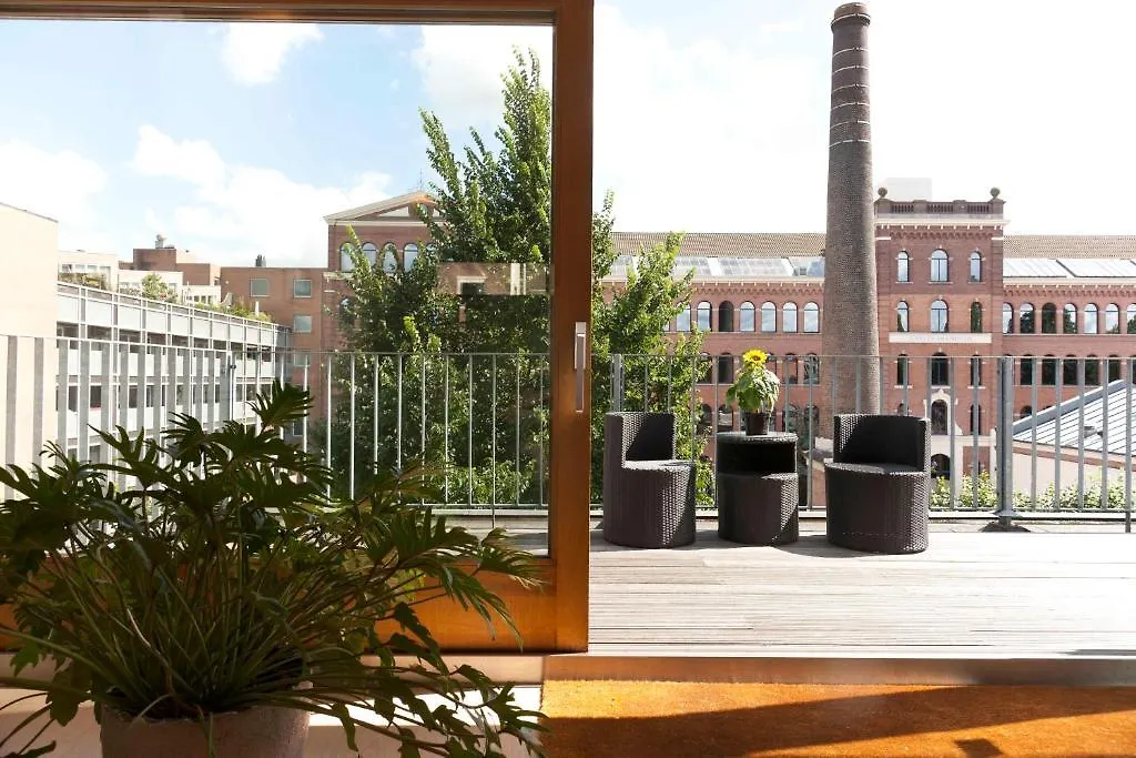 Starry Night Penthouse Apartment City Centre B&B